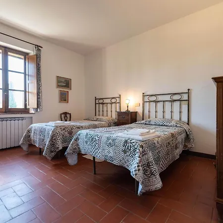 In Tuscan Hills Βίλα