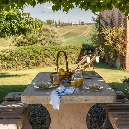 In Tuscan Hills Σιένα