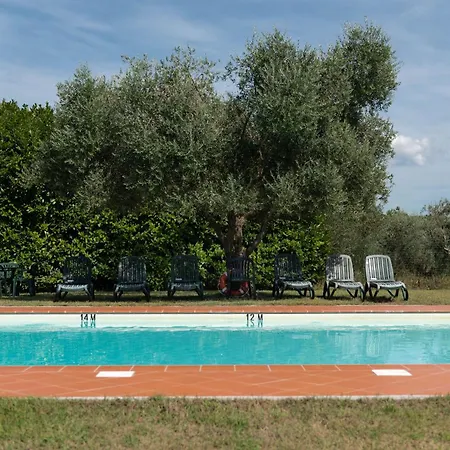 In Tuscan Hills Willa Siena