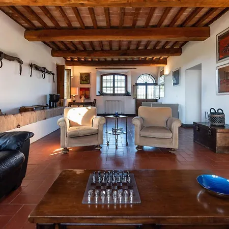Villa In Tuscan Hills Siena